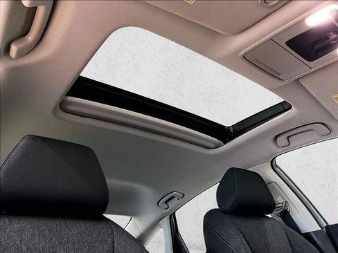 Used 2026 Honda Accord SE image 17