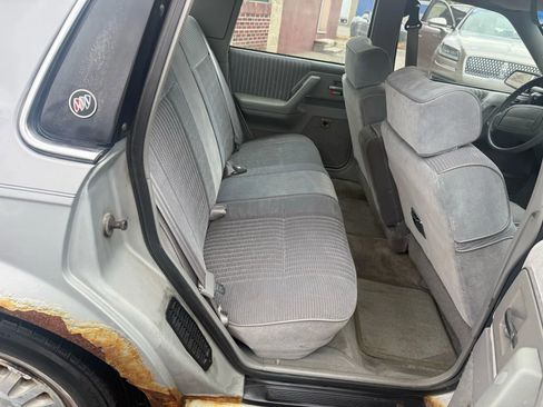 Used 1994 Buick Century Special image 22