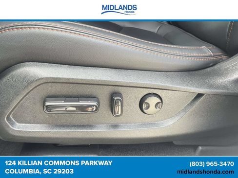 Certified 2025 Honda Pilot TrailSport image 16