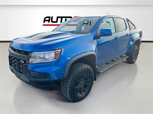 Used 2022 Chevrolet Colorado ZR2 w/ ZR2 Dusk Special Edition image 3