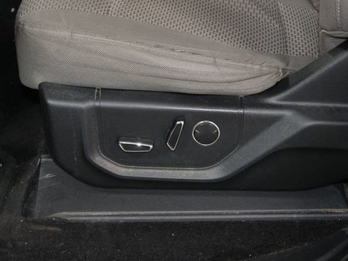 Used 2016 Ford F150 XLT w/ Equipment Group 302A Luxury image 18