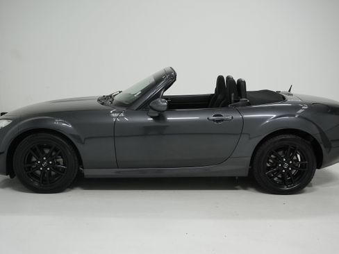 Used 2015 MAZDA MX-5 Miata Sport image 10