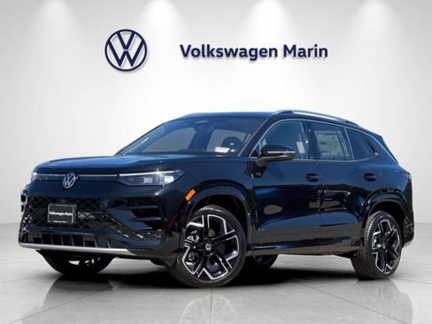 New 2026 Volkswagen Tiguan SEL R-Line AWD/4WD image 1