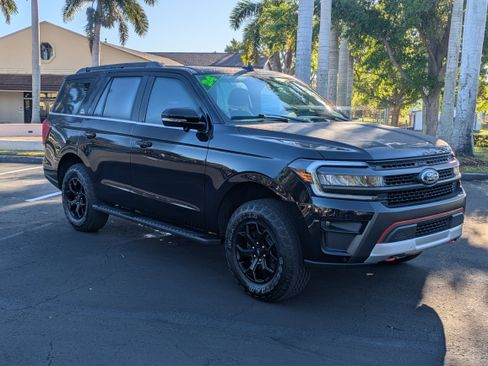 Certified 2024 Ford Expedition Timberline image 2