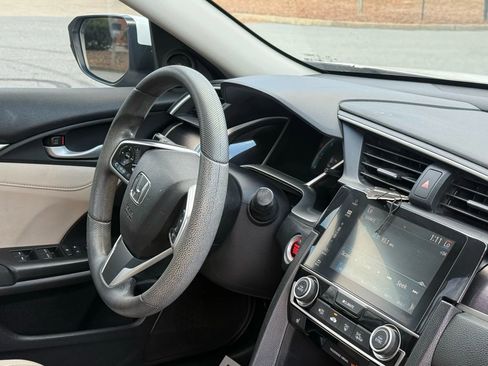 Used 2017 Honda Civic EX-T image 27