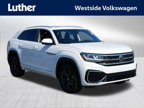 Certified 2022 Volkswagen Atlas Cross Sport SEL R-Line AWD/4WD image 1