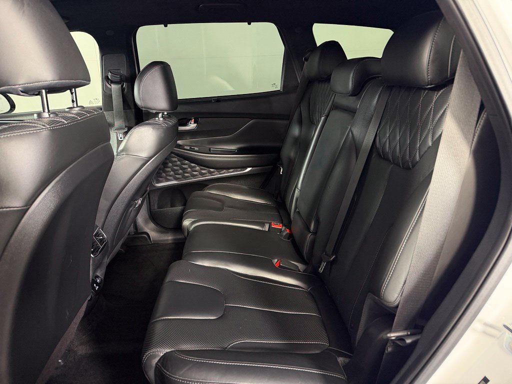 Used 2022 Hyundai Santa Fe Calligraphy w/ Cargo Package FWD image 18