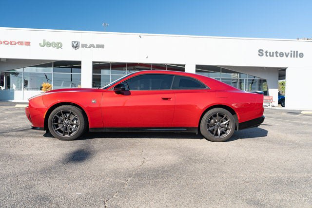 Used 2026 Dodge Charger Scat Pack AWD/4WD image 2