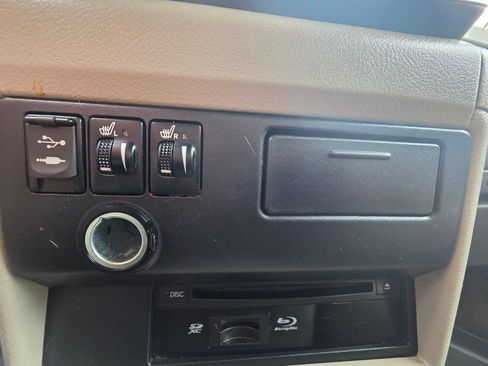 Used 2015 Toyota Sienna XLE Premium AWD/4WD image 20