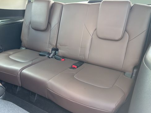 Used 2023 INFINITI QX80 Premium Select w/ Cargo Package AWD/4WD image 12