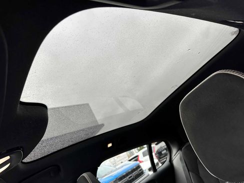 Certified 2023 Volvo C40 P8 Recharge Ultimate image 21