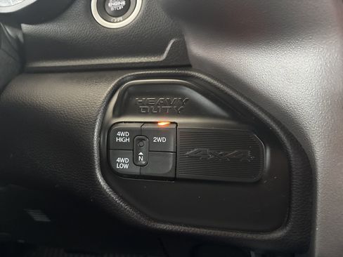 Used 2024 RAM 3500 Big Horn image 18