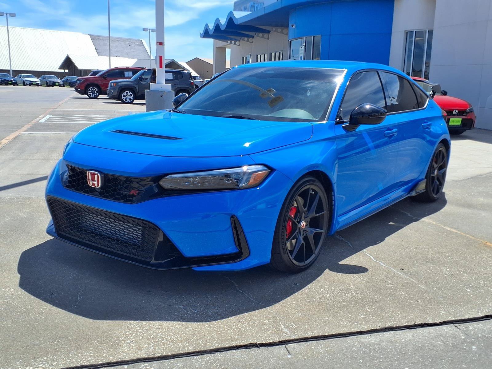 Used 2025 Honda Civic Type R image 3