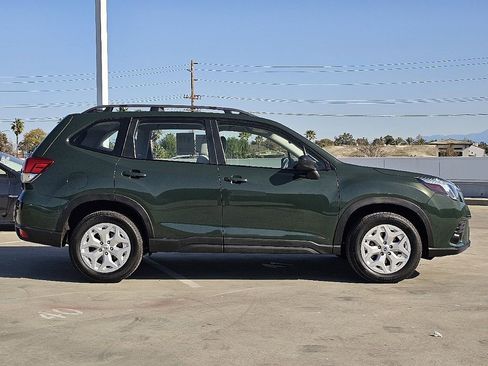 Certified 2023 Subaru Forester Base image 10