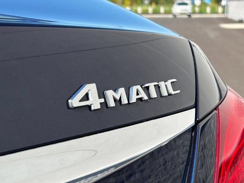 Used 2019 Mercedes-Benz E 300 4MATIC image 33