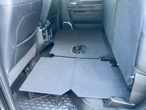 Used 2022 RAM 2500 Laramie image 13