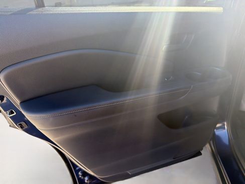 Used 2023 Honda Passport EX-L image 25