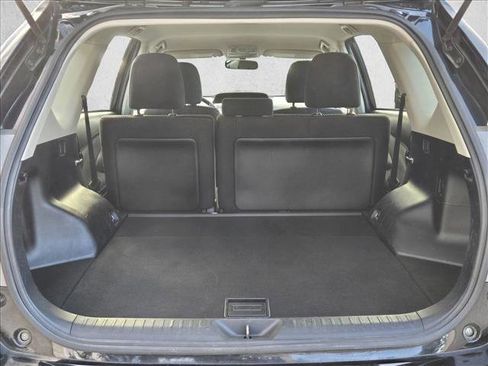 Used 2015 Toyota Prius V Three image 6