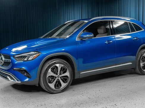 New 2025 Mercedes-Benz GLA 250 image 1