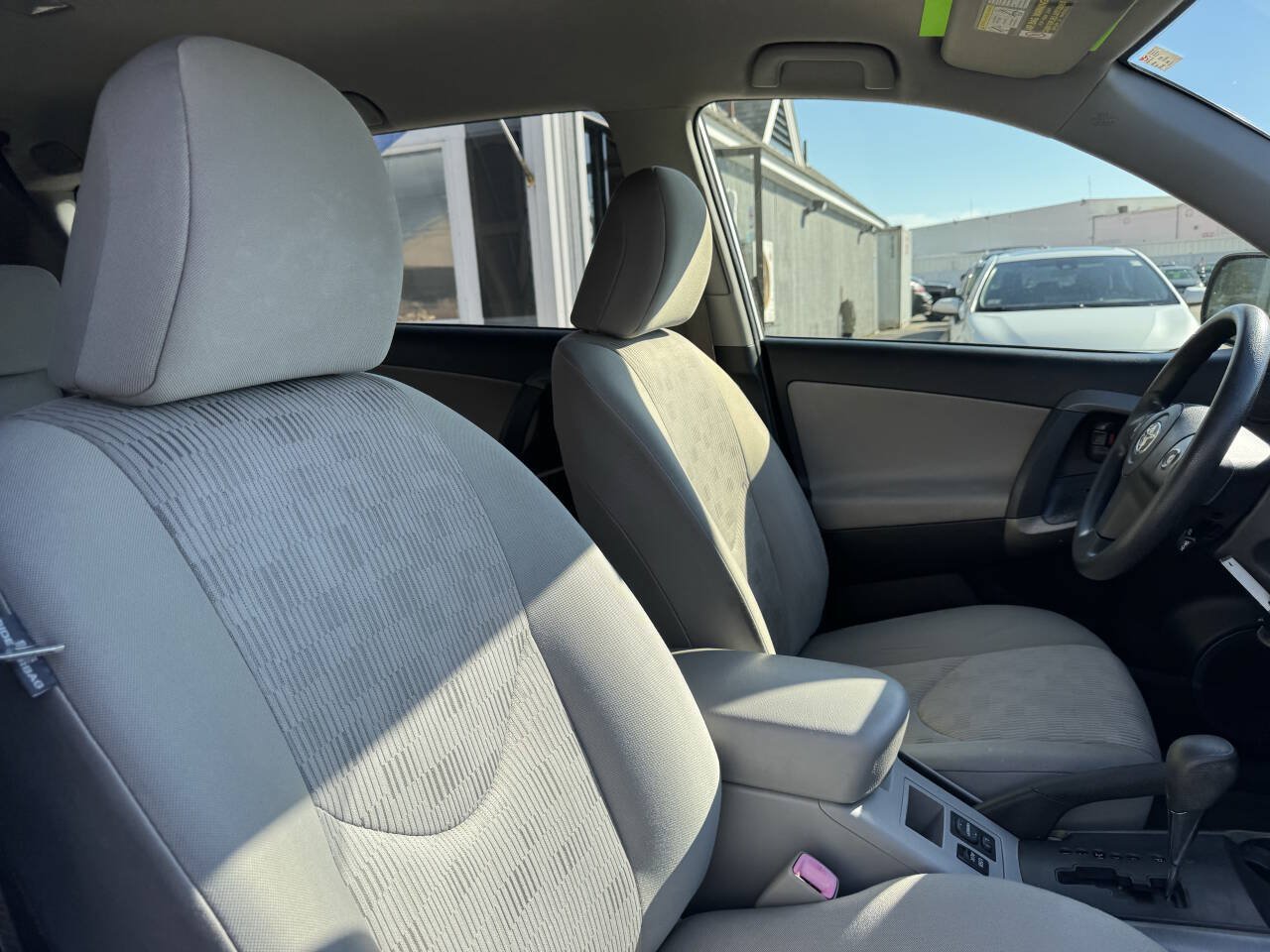 Used 2012 Toyota RAV4 FWD w/ Value Pkg image 34