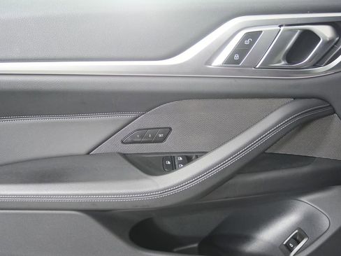 Used 2025 BMW 430i w/ Premium Package image 9