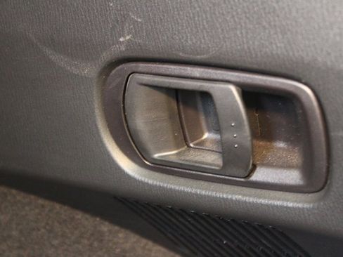 Used 2021 MAZDA CX-5 Touring image 17