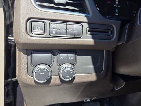 Used 2023 Chevrolet Tahoe LT image 25