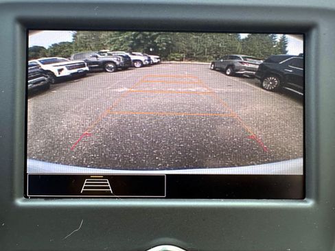 Used 2023 Chevrolet Equinox LS w/ LS Convenience Package AWD/4WD image 22