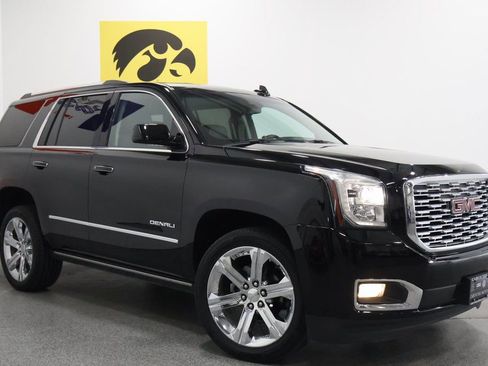 Used 2019 GMC Yukon Denali w/ Denali Ultimate Package image 2