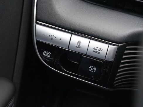 Certified 2023 Hyundai Ioniq 5 SEL AWD/4WD image 29