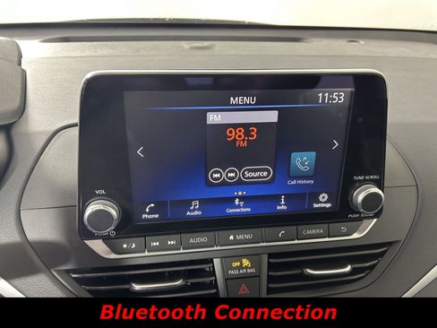 Used 2025 Nissan Altima 2.5 S image 10