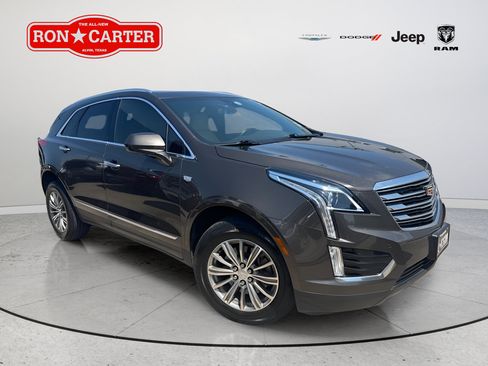 Used 2019 Cadillac XT5 Luxury FWD image 1