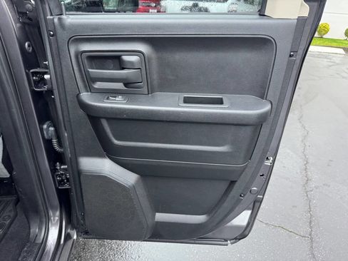 Used 2015 RAM 1500 Express image 15