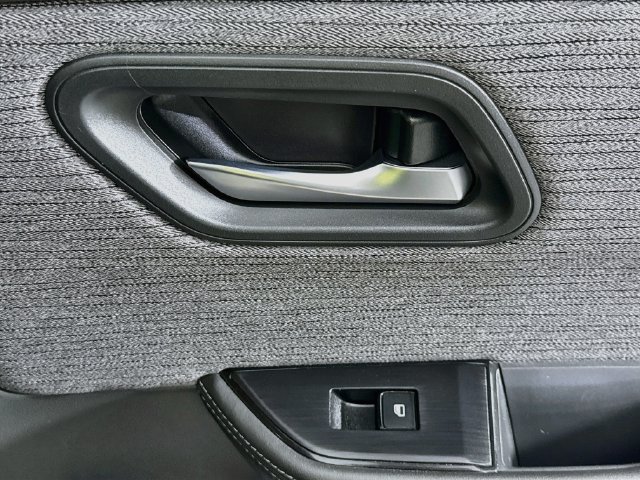 Used 2021 Nissan Rogue SV FWD image 28