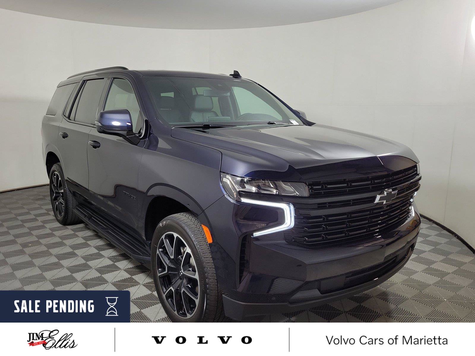 Used 2024 Chevrolet Tahoe RST w/ Luxury Package AWD/4WD image 1