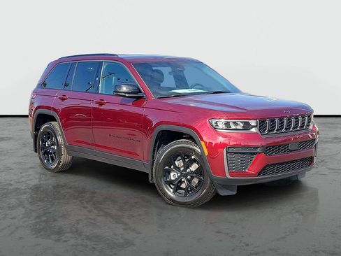 New 2026 Jeep Grand Cherokee Altitude AWD/4WD image 1