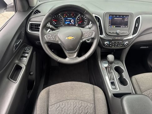 Used 2024 Chevrolet Equinox LT FWD image 14