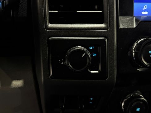 Used 2022 Ford F350 XL w/ Power Equipment Group image 27