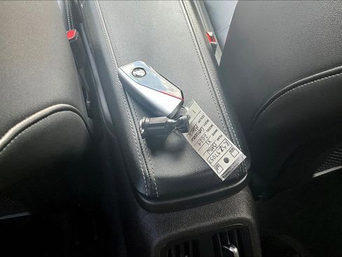 Used 2024 BMW X1 xDrive28i w/ M Sport Package image 13