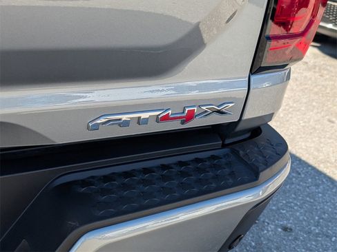 Used 2024 GMC Canyon AT4X image 17