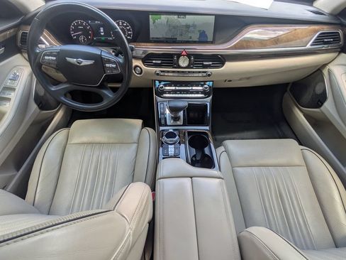 Used 2017 Genesis G90 5.0 Ultimate RWD image 13