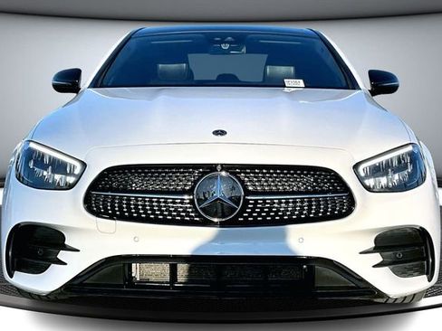 Used 2023 Mercedes-Benz E 350 Sedan image 2