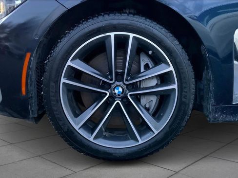 Used 2020 BMW 750i xDrive w/ Autobahn Package image 11