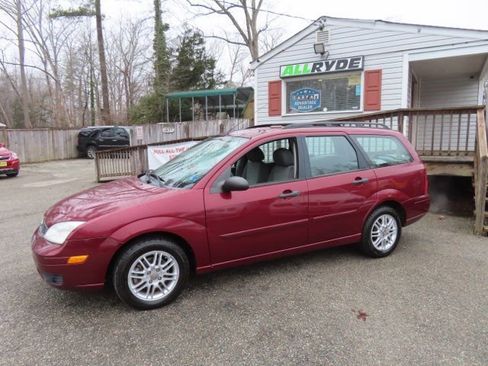 Used 2007 Ford Focus SE image 1