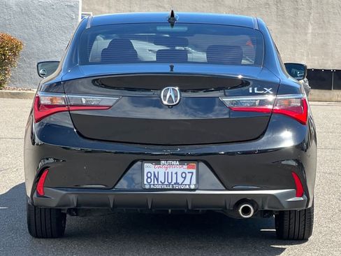 Used 2019 Acura ILX FWD image 8
