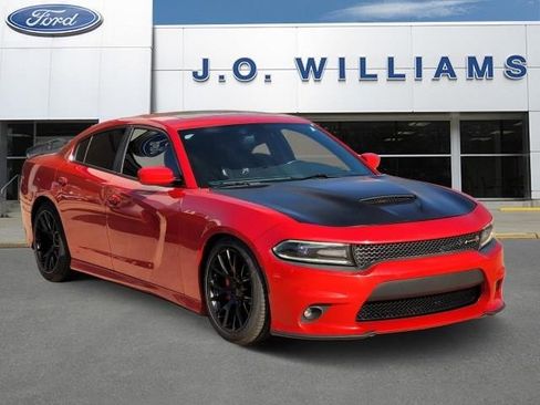 Used 2016 Dodge Charger R/T Scat Pack w/ Beats Audio Group image 1