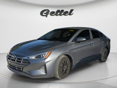 Used 2019 Hyundai Elantra SE w/ Winter Weather Package