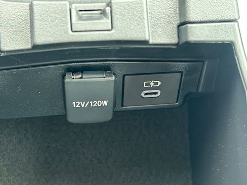 Used 2026 Toyota Corolla LE image 26