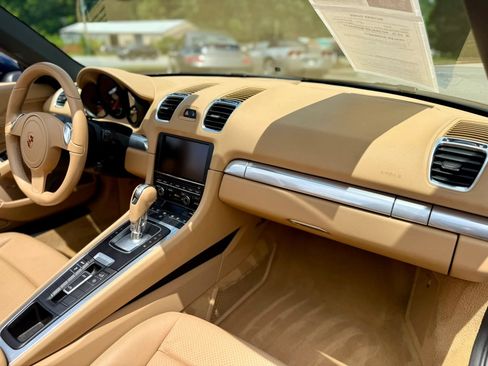 Used 2013 Porsche Boxster RWD image 39