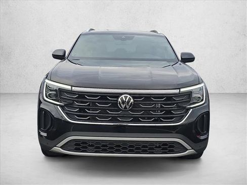 New 2026 Volkswagen Atlas Cross Sport SE image 9